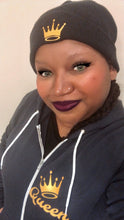 Cargar imagen en el visor de la galería, Queen Hoodie Sweater