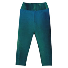 Cargar imagen en el visor de la galería, Sea Green Yoga Capri Leggings