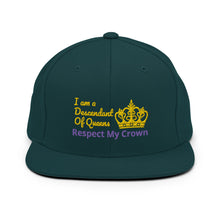 Load image into Gallery viewer, Queen Snapback Hat