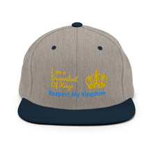 Cargar imagen en el visor de la galería, King Snapback Hat