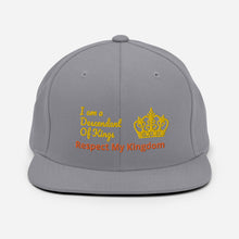 Cargar imagen en el visor de la galería, King Snapback Hat