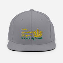Load image into Gallery viewer, Queen Snapback Hat