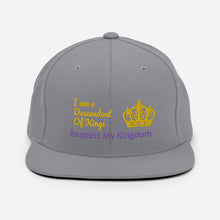 Cargar imagen en el visor de la galería, King Snapback Hat