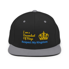 Cargar imagen en el visor de la galería, King Snapback Hat
