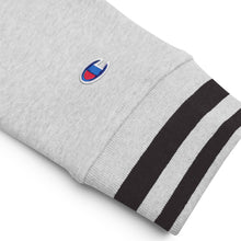 Cargar imagen en el visor de la galería, King Embroidered Champion Bomber Jacket