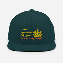 Load image into Gallery viewer, Queen Snapback Hat