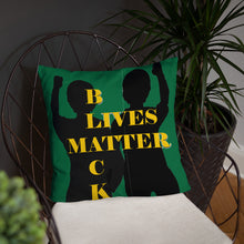 Cargar imagen en el visor de la galería, Black Lives Matter Basic Pillow