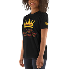 Cargar imagen en el visor de la galería, Queen Short-Sleeve Unisex T-Shirt