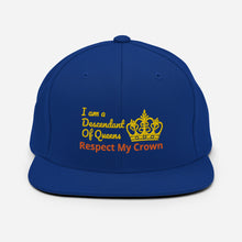 Load image into Gallery viewer, Queen Snapback Hat
