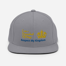 Cargar imagen en el visor de la galería, King Snapback Hat