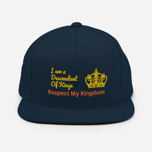 Cargar imagen en el visor de la galería, King Snapback Hat