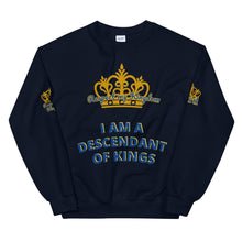 Cargar imagen en el visor de la galería, King Unisex Sweatshirt