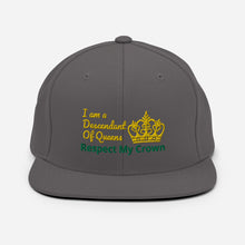 Load image into Gallery viewer, Queen Snapback Hat