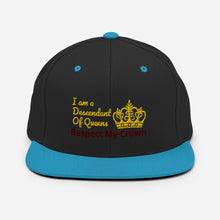 Load image into Gallery viewer, Queen Snapback Hat