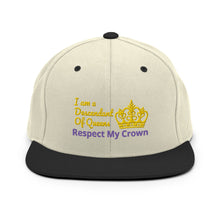 Load image into Gallery viewer, Queen Snapback Hat
