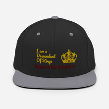 Cargar imagen en el visor de la galería, King Snapback Hat