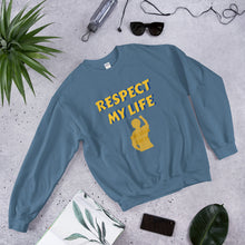 Cargar imagen en el visor de la galería, Respect My Life Unisex Sweatshirt
