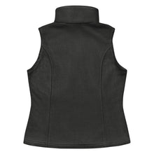 Load image into Gallery viewer, Queen Women’s Columbia fleece vest
